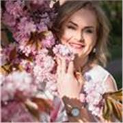 English literature tutor providing lessons for children of all ages