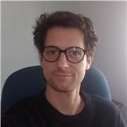 Licenciado en Filología Inglesa con amplios conocimientos en las rama de Humanidades. Doce años de experiencia en la enseñanza.