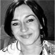 Diplômée en Lettres modernes et passionnée par la transmission, je propose des cours de français en ligne pour tous niveaux.