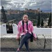 Psicóloga especializada en psicología deportiva, 4 años de experiencia como tutora académica. 