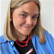 Estudiante de educación infantil, terminando la carrera, con mucha experiencia con niños, apasionada por la enseñanza.