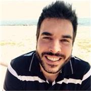 I'm a very experienced teacher. I've worked in schools around Spain and in the UK, in Primary and Secondary stages.