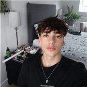 Maths & Psychology tutor for students up to A-level in London. Online & in-person lessons. Predicted 3 A*s, building confidence