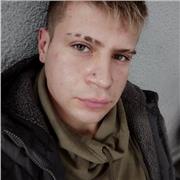 Profesor de inglés ofece clases para inglés como herramienta comunicativa