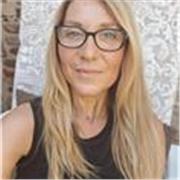 Aiuto gli studenti/studentesse a trovare il percorso adatto alle loro inclinazioni e aspirazioni.