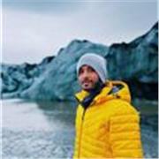 Spanish tutor for children and adults in London offering engaging online lessons, experienced educator.