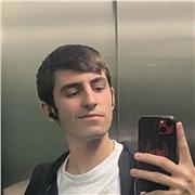 Estoy matriculado en una ingeniería química. Me gusta dar clases y enseñar a las personas materias como química, física y mates