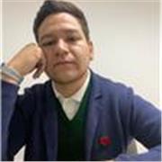 Maestro de administración pública, políticas públicas y evaluación de proyectos y programas con experiencia en el sector público