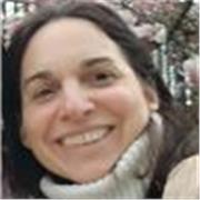 Native du Venezuela, patiente et passionnée par l’enseignement, je propose des cours d’espagnol en ligne pour tous les âges !