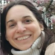 Native du Venezuela, patiente et passionnée par l’enseignement, je propose des cours d’espagnol en ligne pour tous les âges !