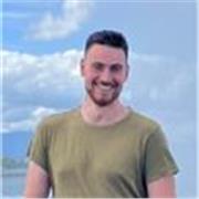 Professeur particulier passionné et attentionné – français, anglais, histoire, géographie, aide aux devoirs et aux cours.