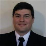 Técnico imparte clases de Informática en español para público en general