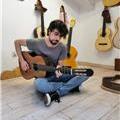 Clases de guitarra¿quieres disfrutar con el instrumento?