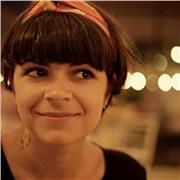 Arti visive. Direzione artistica nel cinema. Scenario teatrale. Camerino di scena. Trucco e caratteristiche