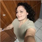 Profesora para apoyarte a tomar fotografías para tus redes sociales y tu contenido en redes