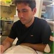 Disponibile per aiuto compiti in tutte le materie per bambini e ragazzi delle scuole elementari e medie a domicilio o remoto