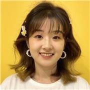 Ich bin chinesische Muttersprachlerin und habe 30 Jahre in China gelebt (u. a. in Shanghai, Chengdu und Xi’an), wodurch ich die ku