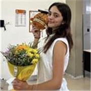 Studentessa universitaria bilingue impartisce lezioni di grammatica e/o conversazione in inglese per studenti di ogni età