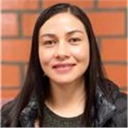 Profesor de español para niños entre primero y quinto de primaria