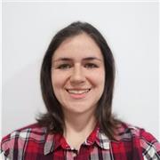 Soy graduada en Bioquímica con experiencia como profesora particular en niños y adolescentes. Puedo dar clases particulares tanto de asignaturas de la rama de ciencias a todos los niveles (primaria, ESO, Bachiller y Universidad), como de idiomas (Inglés y