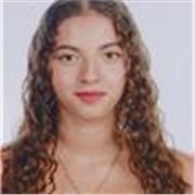 Estudiante de magisterio de primaria, ofrece clases de refuerzo de lengua y matemáticas a niños de 6 a 12 años.