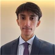 I give private lessons tailored to your level and learning needs.