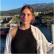 Soy intérprete de conferencias y traductora; me apasionan los idiomas y tengo amplia experiencia dando clases particulares online.