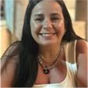 Maestro de español para diferentes niveles de estudiantes