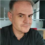 Profesor de Lengua Castellana (ESO y Bachillerato). Profesor de español para extranjeros