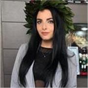 Sono Monica, ho 25 anni e lavoro in un doposcuola. Mi farebbe piacere aiutarti