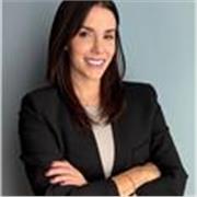 Ingeniera Industrial y estudiante de MBA, con experiencia en acompañamiento y apoyo escolar para niños de Primaria.