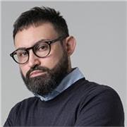 Fotografo professionista ufficiale Nikon con più di 20 anni di esperienza. Docente da circa 10 anni