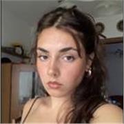 Offro servizio di Babysitting e accompagnamento allo studio.