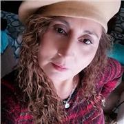 Instructora de zumba ofrece clases para personas adultas  salsa regueton cumbia