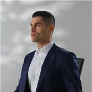 Dr. Maksym