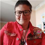 Professeur particulier depuis 20 ans, j'enseigne les maths et la physique chimie du primaire jusqu'au bac.
