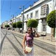 Profesora de Inglés con título C1 de Cambridge ofrezco clases para cualquier edad