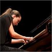 Profesora de piano y lenguaje musical imparte clases para niños- Cuento con la titulación del Grado Profesional de Piano