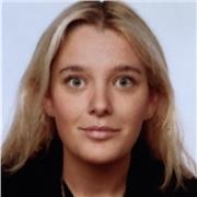 Profesora responsable y pendiente de sus alumnos, imparto clases online y presencial.