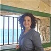 A patient, insightful, and creative tutor with a strong academic background and experience in the US and UK legal fields. 