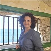 A patient, insightful, and creative tutor with a strong academic background and experience in the US and UK legal fields.