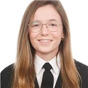 Titulada en Ingenieria de Diseño Industrial y Desarrollo del Producto. Clases para ESO y Primaria.