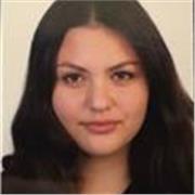 STUDENTESSA UNIVERSITARIA DISPONIBILE PER AIUTARE I BAMBINI DELLE ELEMENTARI A FARE I PROPRI COMPITI!
