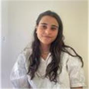 Biologa titulada de la UC con vasta experiencia dando clases a cursos de pregrado UC