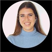 Profesora de diseño de interiores con experiencia en retail y proyectos de exposiciones y arquitectura.