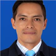 Especialista en Pedagogía y Licenciado en Filosofía