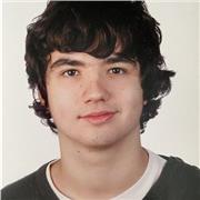 Profesor de Lengua Castellana y Literatura que imparte clase a alumnos de Secundaria y Bachillerato