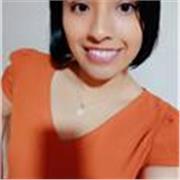 Profesor de inglés imparte clases a nivel básico e intermedio