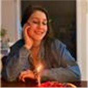 Profesora de ciencias sociales, español, ingles y materias afines