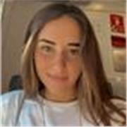 Estudiante de medicina capacitada para dar clases particulares